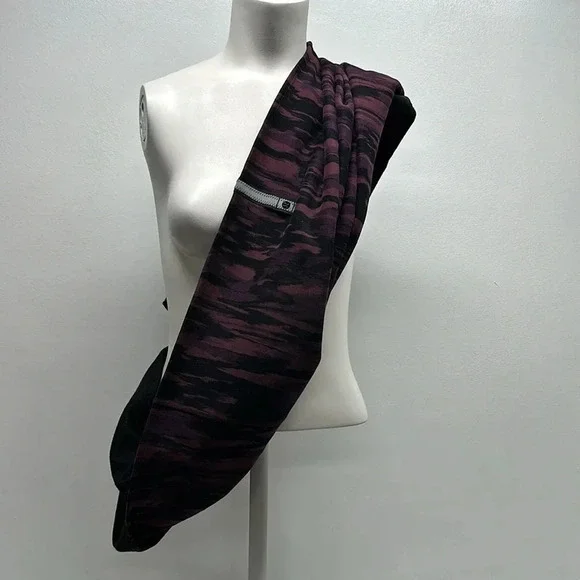 SOLD - lululemon athletica Purple and Black Scarf - Picture 2 of 5
